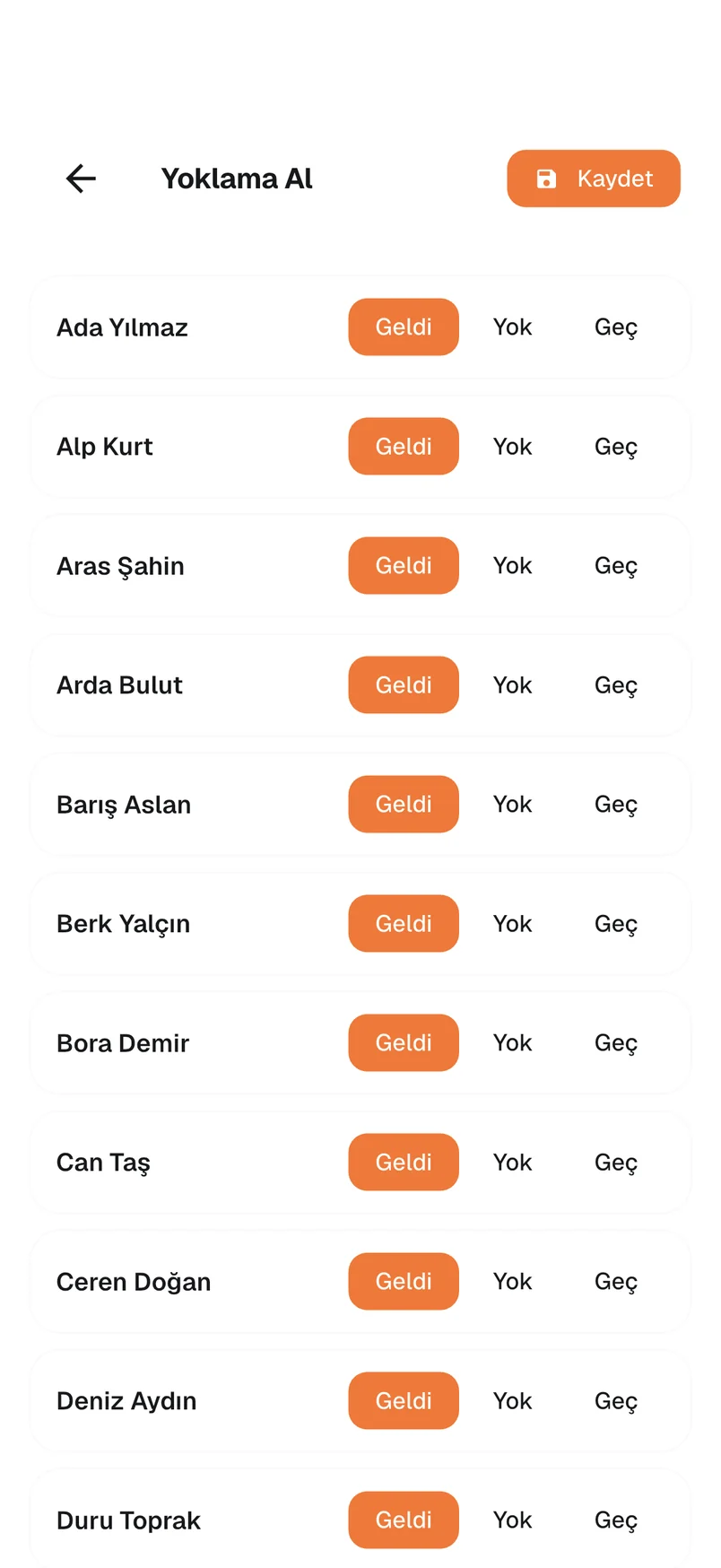 Antrenör yoklama ekranı: gruptaki sporcular tek tek işaretleniyor
